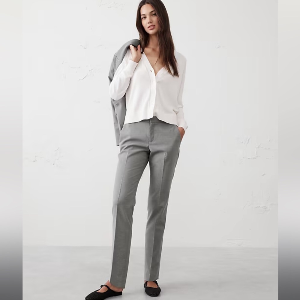 Banana Republic Ryan Curvy Stretch Twill, Straight Leg Pant In Heather Grey